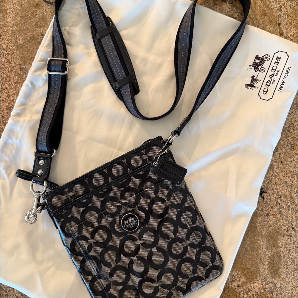 Coach Signature Black and Gray Crossbody